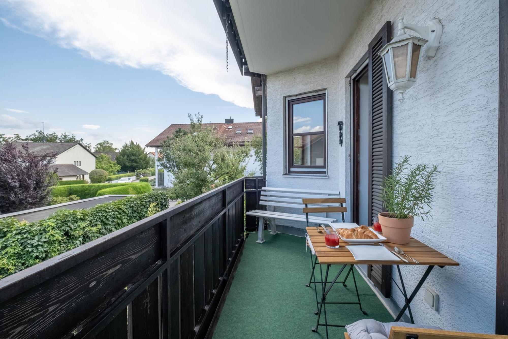 Gemuetliches Wohlfuehl-Apartment Mit Perfektem Seeblick Dießen am Ammersee Extérieur photo